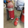Image 2 : 4 FIRE EXTINGUISHERS