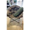 Image 1 : OVERSIZED TUB ARMCHAIR WITH LIGHTSPEED SLEEPING PAD