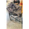 Image 3 : OVERSIZED TUB ARMCHAIR WITH LIGHTSPEED SLEEPING PAD