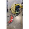 Image 1 : POWER IT ELECTRIC PRESSURE WASHER AND ELECTRIC GRASS HOG WEED TRIMMER BOTH WORKING
