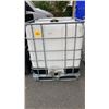 Image 1 : 1000 LITER CONTAINER