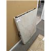 Image 1 : 6 FOOT FOLDING MARKET TABLE