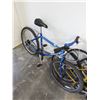 Image 2 : BLUE NISHIKI BIKE