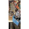 Image 1 : 3 BOXES OF ALUMINUM COOKWARE