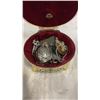 Image 10 : 2 JEWELRY DISPLAYS AND DRESSER BOX WITH JEWELRY