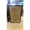 Image 2 : PAIR OF ADVENT LOUDSPEAKERS FLOOR SPEAKERS