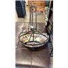 Image 1 : LEADED GLASS CHANDELIER