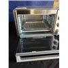 Image 2 : AS NEW  BLACK AND DECKER 6 SLICE TOASTER OVEN TESTED AND WORKING, RETAIL $119