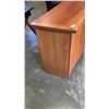 Image 2 : SERVER MADE IN ITALY 67 INCHES LONG