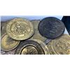 Image 2 : LOT OF DECORATIVE PLATES