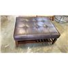 Image 1 : LAZBOY LEATHER LOOK OTTOMAN 37 INCHES X 45 INCHES
