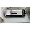 Image 2 : FOOD SAVER MACHINE WITH BLACK AND TOASTER OVEN BOTH TESTED AND WORKING