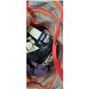 Image 3 : HAMPER WITH PURSES