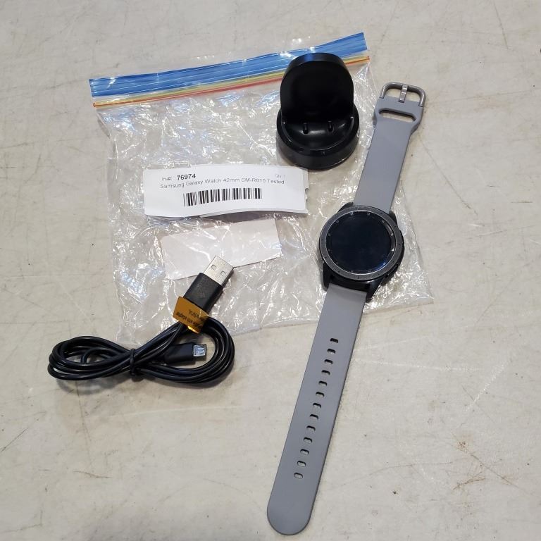 Samsung Galaxy Watch 42mm SM-R810 Tested and Working