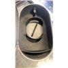 Image 4 : OCULUS QUEST 2 CARRYING CASE, RETAIL $79
