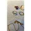 Image 2 : LADIES MARKED ESTATE RINGS AND CHAIN