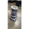 Image 4 : 19" TALL STOVE LANTERN
