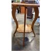 Image 4 : PINE ENDTABLE