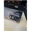 Image 3 : AS NEW ELEGANT LIFE STAND MIXER