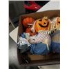 Image 2 : LOT OF PUMPKIN DECORATIONS