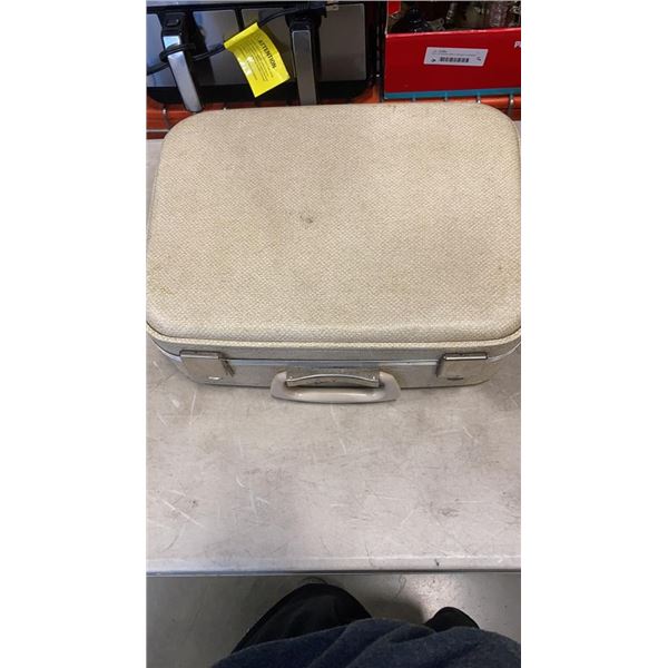 CASE OF STERNO HOT SPOT WICK CHAFING FUEL