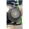 Image 3 : RAZER NARI WIRELESS GAMING HEADSET TESTED AND WORKING, RETAIL $279