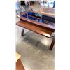 Image 2 : MODERN GLASSTOP DESK