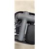 Image 2 : SHARPER IMAGE MASSAGE GUN WORKING