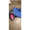 Image 1 : BLUE HAMMOCK WITH LOT OF WOMENS CLOTHES SMALL - LARGE