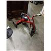Image 1 : RED TRICYCLE
