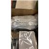Image 3 : ZIPLOCK BAGS, ALUMINUM CANNISTERS, BAKING DISHES