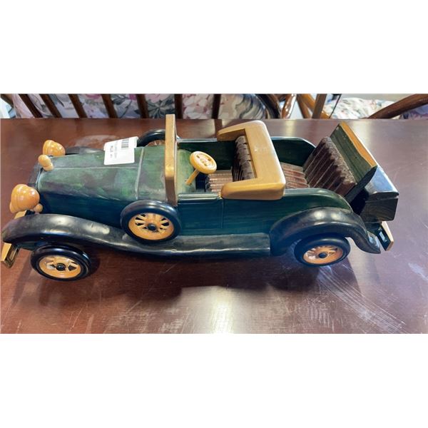 HAND CRAFTED WOOD ANTIQUE CAR MODEL