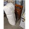 Image 1 : 2 FOLDING WOODEN CHAIRS AND SINGLE SIZE MATTRESS TOPPER