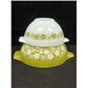 Image 1 : 2 Pyrex Cinderella Crazy Daisy Nesting Mixing Bowls 441 442