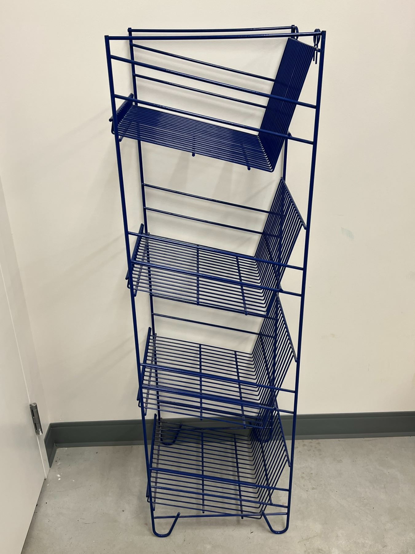 Very Sturdy Metal Display Rack - 4 Tier (approx: 54
