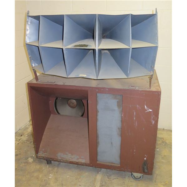 Altec 4972  Eight Section Broadcast Speaker 30158, 37"x37"