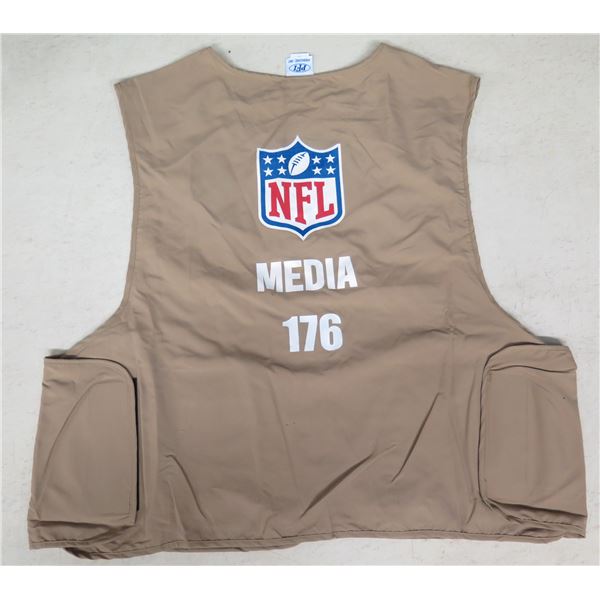 PFI Fashions Tan NFL Media Vest #176 Size XL