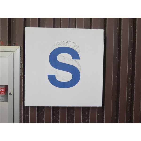 Section Sign S 24