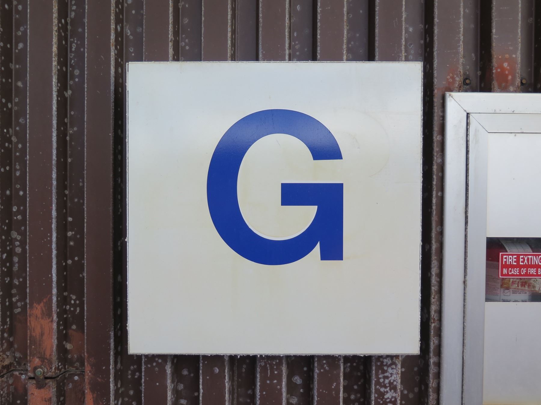 Value Section Sign Section Sign G 24