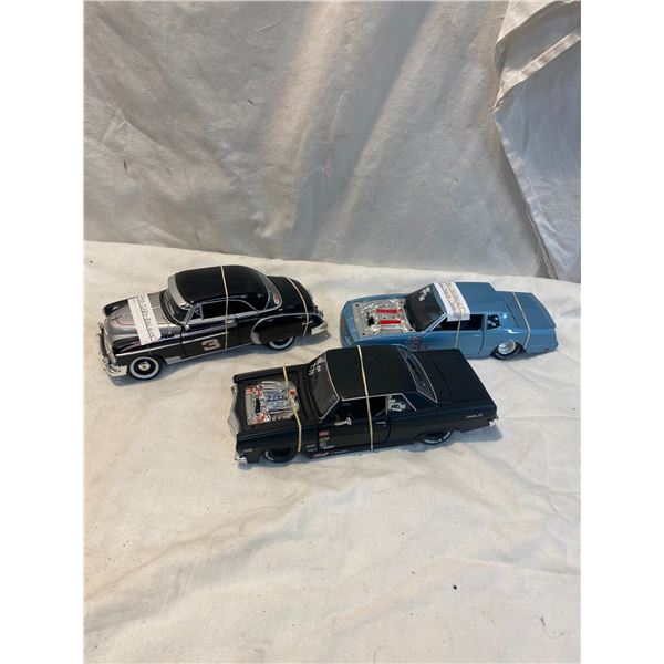3 die cast cars