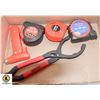 Image 1 : FLAT OF TAPE MEASURES AND TOOLS