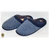 Image 1 : NEW MENS HAND-KNIT COZY HOUSE SLIPPERS, NAVY BLUE