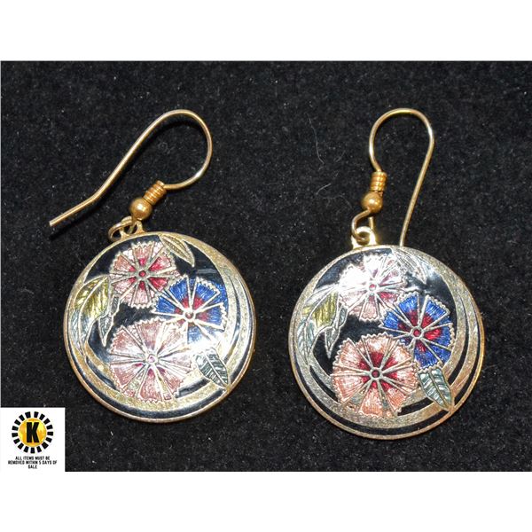 GOLD TONE ROUND CLOISONNE DROP EARRINGS