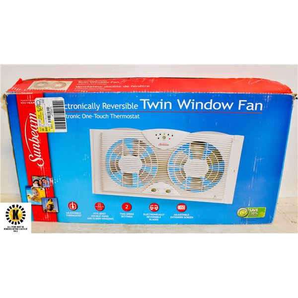 REVERSIBLE TWIN WINDOW FAN IN BOX W THERMOSTAT