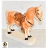 Image 1 : VINTAGE PORCELAIN HORSE