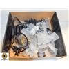 Image 1 : BOX OF HOME DECOR