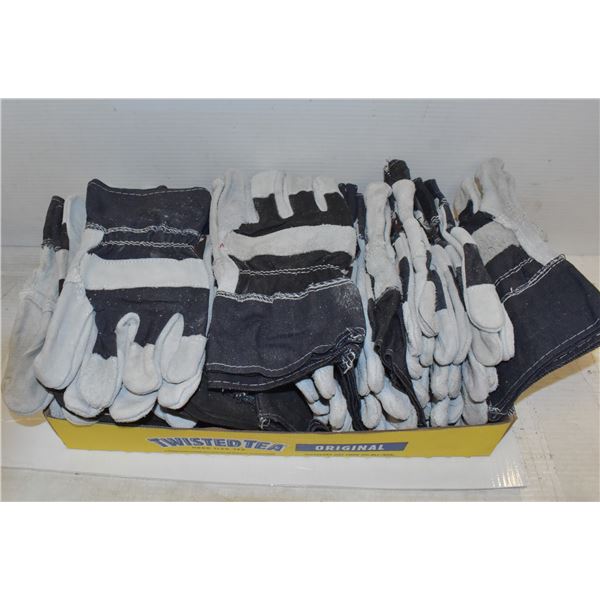 FLAT OF WATSON DENIM & LEATHER GLOVES APPROX SZ M