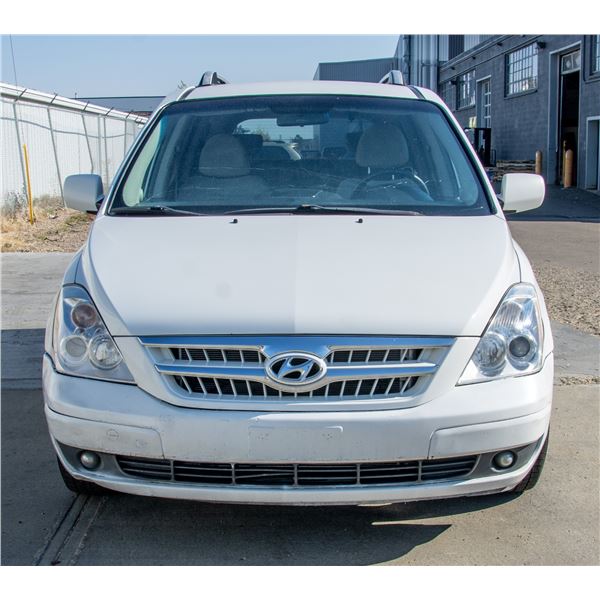 UNRESERVED! 2007 HYUNDAI ENTOURAGE GLS VAN