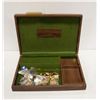 Image 1 : MEN'S JEWELRY BOX WITH LAPEL PINS