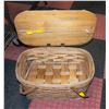 60'S WICKER PICNIC BASKET W/INSERT